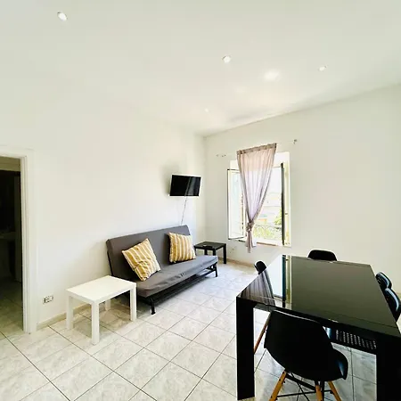 Residenza Circe Apartment *